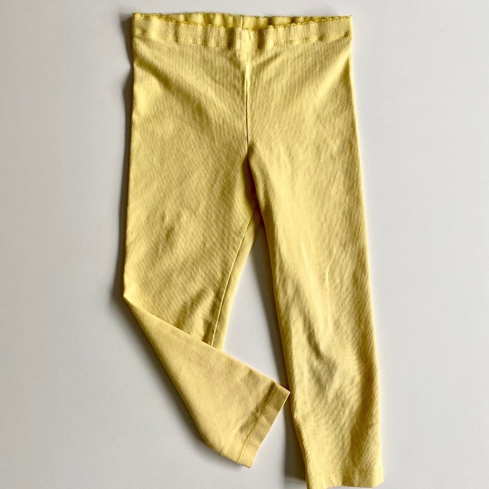 Tea Collection yellow capri leggings